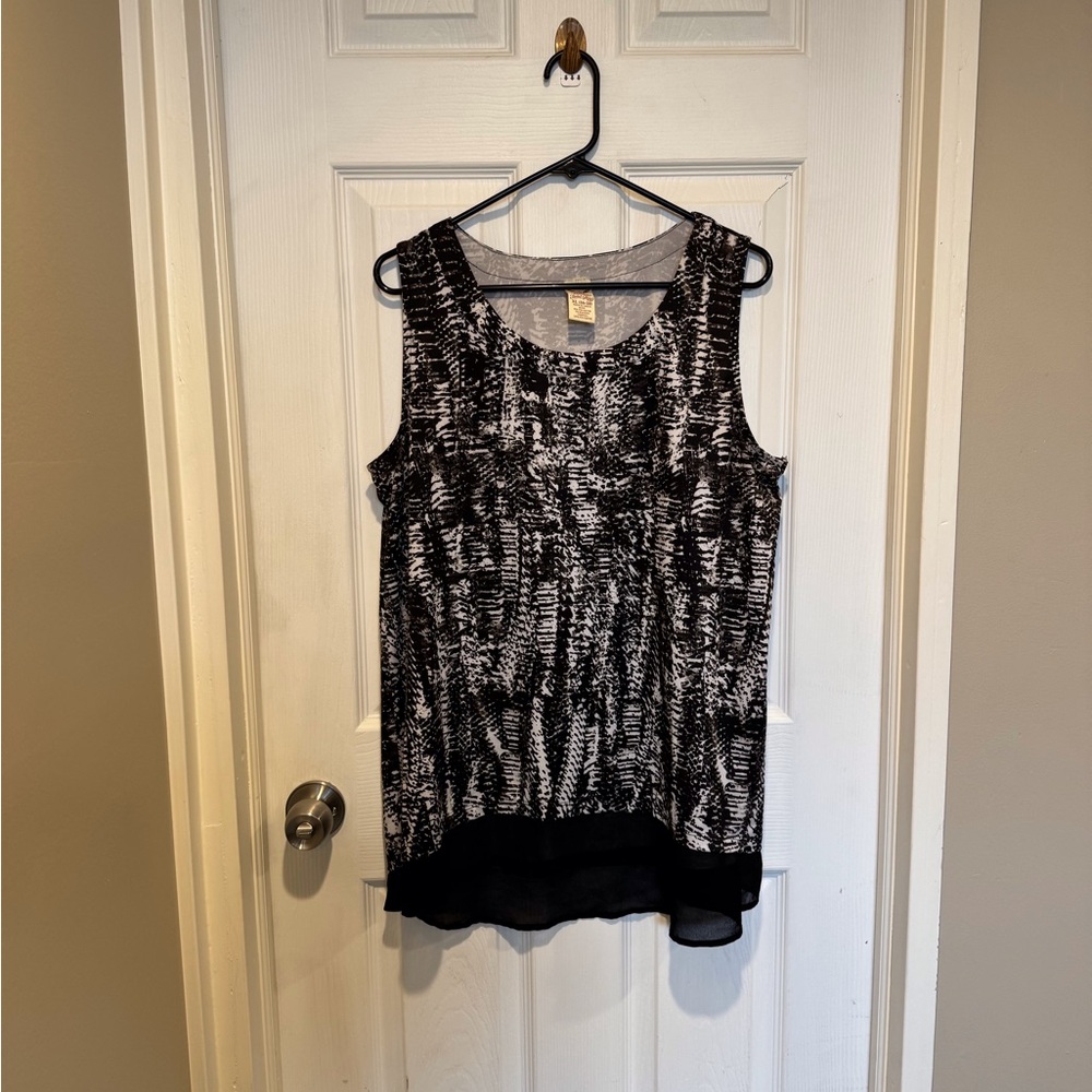 Faded Glory Black & White Patterned Layered Tank Top